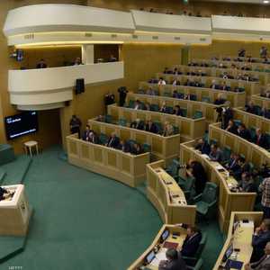 النواب الروس يؤيدون مشروع قانون لعزل الإنترنت