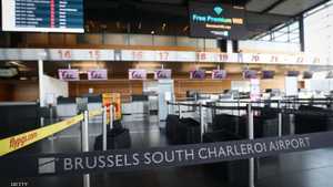 صورة قاعة المغادرة الفارغة للمرفأ الجنوبي لمطار بروكسل