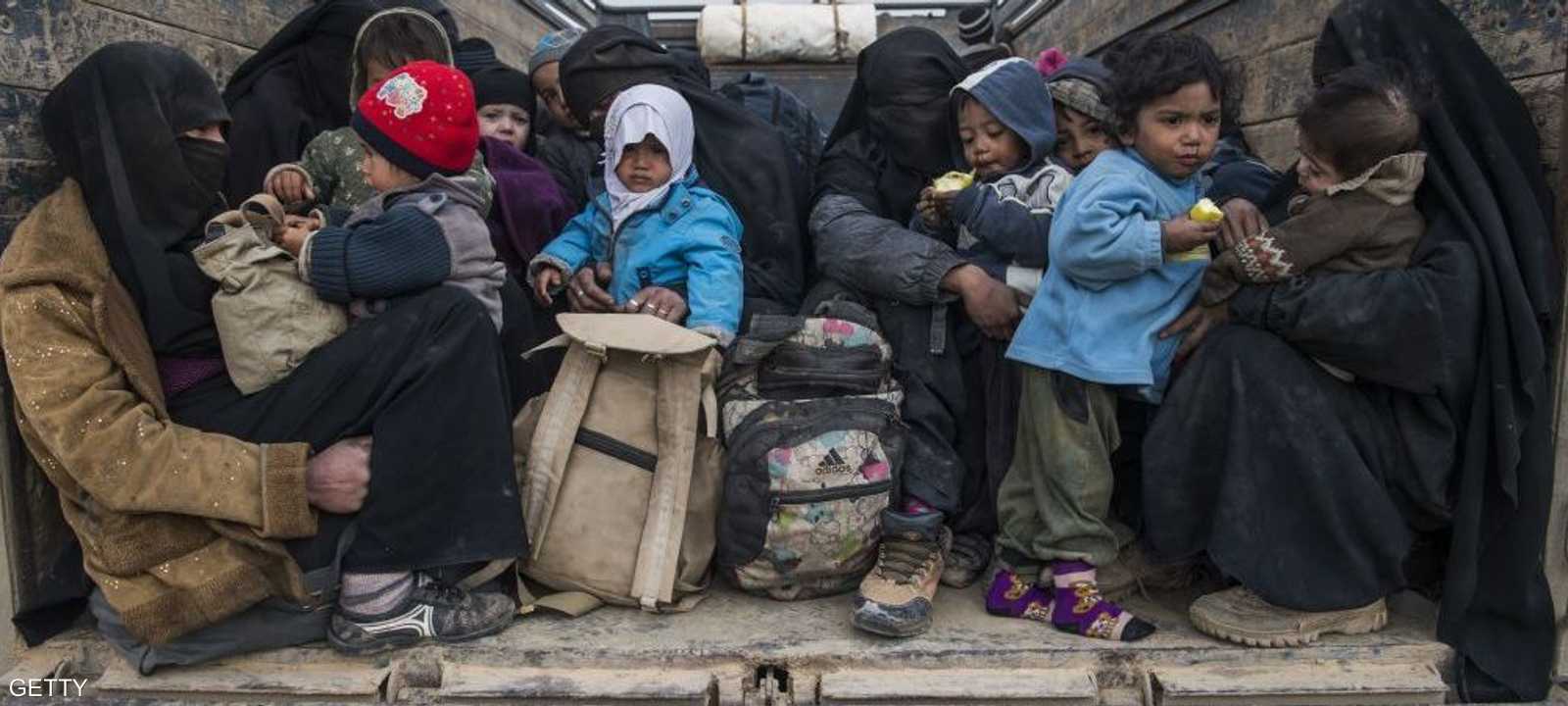 200 أسرة عالقة في آخر جيب لداعش