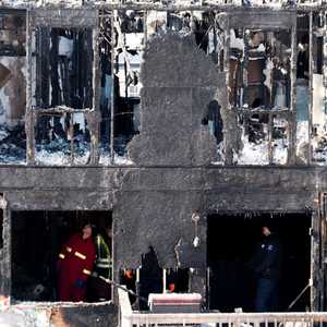 الحريق التهم المبنى بأكمله وأسفر عن مقتل 7 من عائلة واحدة