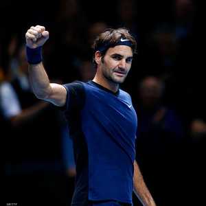 بعد غياب عامين.. فيدرر يعود للملاعب الرملية