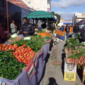 جانب من أحد الأسواق التونسية