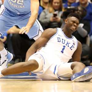 hنفجر حذاء لاعب كرة السلة زيون وليامسون