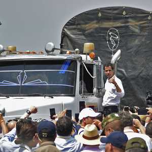 نحو 50 دولة اعترفت بغوايدو رئيسا انتقاليا لفنزويلا