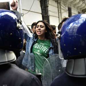 ترشح بوتفليقة لعهدة خامسة أشعل احتجاجات في الشارع