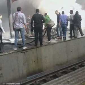 مصر.. مدبولي يتعهد بمحاسبة المسؤولين عن حادث القطار