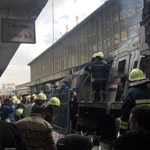 مصر.. لحظة الاصطدام المروع لقطار محطة رمسيس