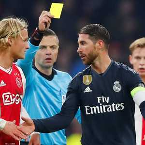 راموس تعمد الحصول على إنذار أمام أياكس