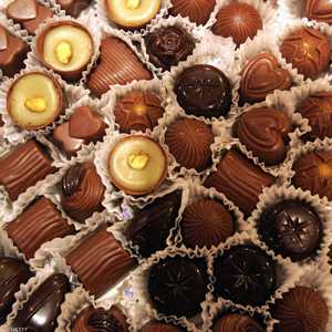 تمتلك شركة "مونديليز" البريطانية علامات شوكولاتة كثيرة