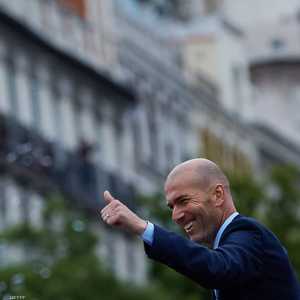 سيعود زيدان للتدريب مجددا بداية الموسم الكروي القادم