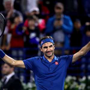 أحرز السويسري روجيه فيدرر اللقب رقم 100