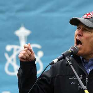 حاكم ولاية واشنطن جاي إنسلي