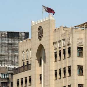 قطر تعمل من خلال بعثاتها الدبلوماسية بالخارج