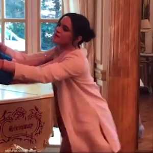 معركة شد شعر بين ميغان وكايت