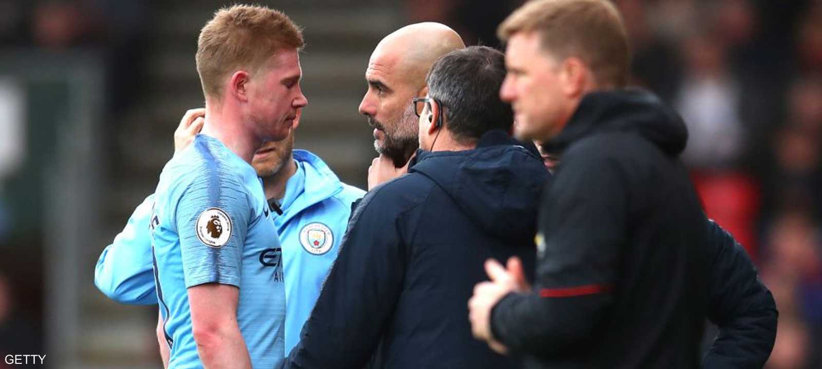 دي بروين خرج مصابا