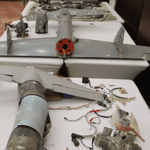 الحوثيون يعتمدون على الطائرات المسيرة في الهجمات الإرهابية