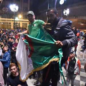 تظاهرات الجزائر تعم البلاد منذ أسابيع