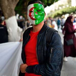 المتظاهرون يسعون إلى تغيير وجه الجزائر