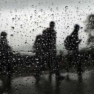 المرأة تكون أكثر تأثرا بالأحوال الجوية من الناحية النفسية