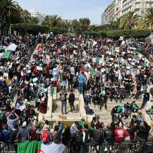الاحتجاجات لا تزال مشتعلة في الجزائر
