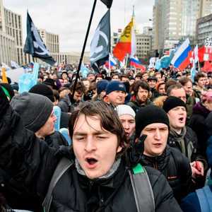 متظاهرون في وسط موسكو يطالبون بحرية الإنترنت