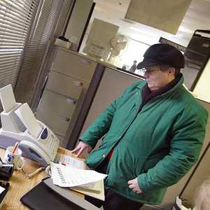 قطاعات اقتصادية ومالية عدة لا تزال تعتمد على الفاكس.