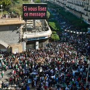 اجتماع للمعارضة الجزائرية لبحث قرارات بوتفليقة