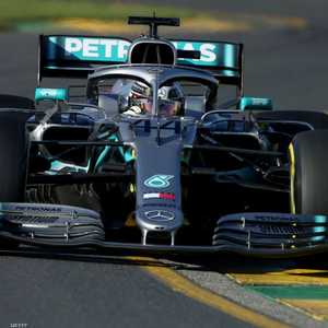 هاميلتون يتألق في أستراليا