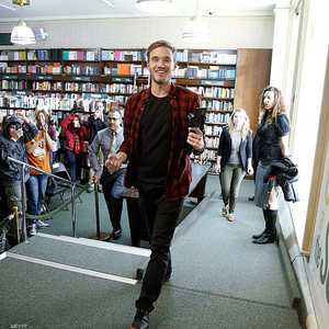 نجم يوتيوب بيو دي باي