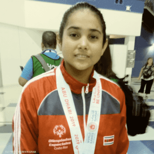 السباحة الكوستاريكية يوليانا مورا