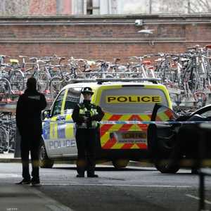 الشرطة البريطانية تفتح تحقيقا حول هجوم بالسلاح الأبيض