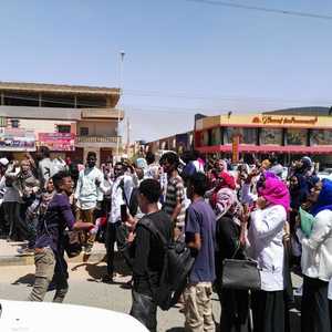 جانب من تظاهرات شارع الستين في العاصمة الخرطوم