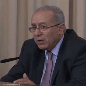 لعمامرة: بوتفليقة وافق على نقل السلطة إلى رئيس منتخب