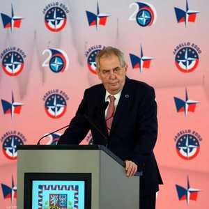 الرئيس التشيكي، ميلوش زيمان