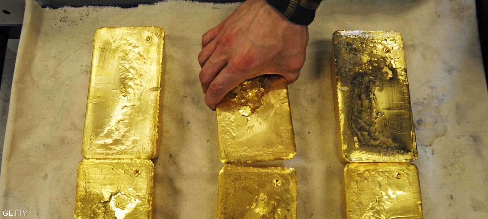 المستثمرون يتجهون نحو الذهب عند المخاوف الاقتصادية