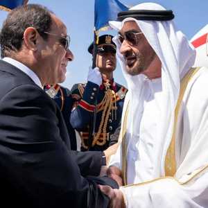 السيسي مستقبلا محمد بن زايد في الأسكندرية