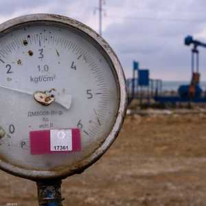 صورة لأحد الحقول النفطية ببحر قزوين