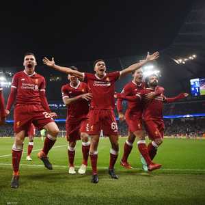 لاعبو نادي ليفربول الإنجليزي