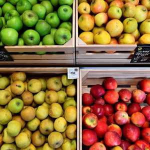 10 فواكه تحرق الدهون وتخفض الوزن