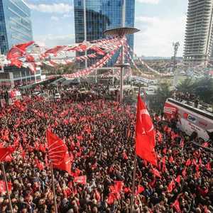 المعارضة تتقدم في اسطنبول والحزب الحاكم بعترض