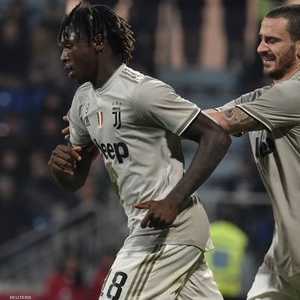 أطلقت جماهير كالياري هتافات عنصرية ضد مويزيكين