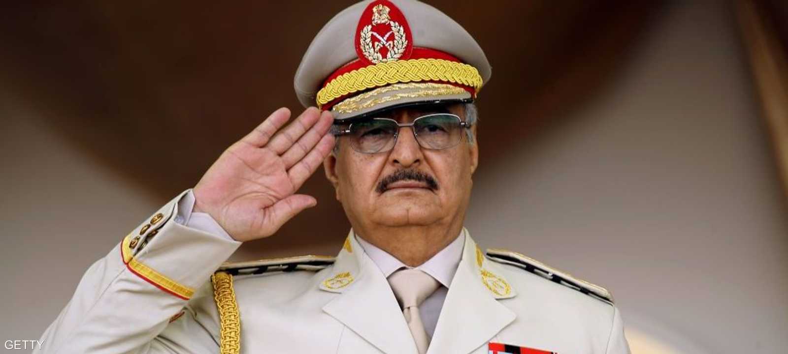 قائد الجيش الوطني الليبي المشير خليفة حفتر