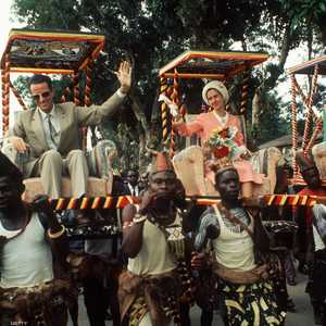 ملك بلجيكا وعقيلته خلال زيارة إلى الكونغو. أرشيفية