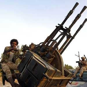 ليبيا.. الحكومة المؤقتة ترد على "الوفاق" بشأن التنازلات