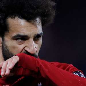 محمد صلاح خارج فريق العام