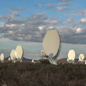 الصورة التقطت عبر شبكة تيليسكوبات