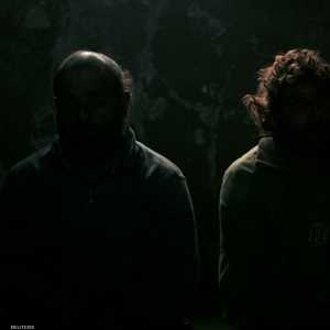 يحتجز المسلحون الأكراد متشددين دواعش في شمال سوريا