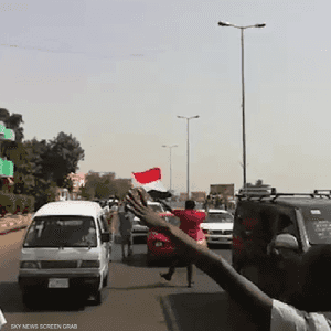 الاحتفالات تعم الشوارع السودانية
