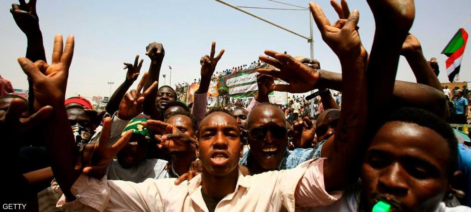 غضب الشارع السوداني استمر لعدة أشهر