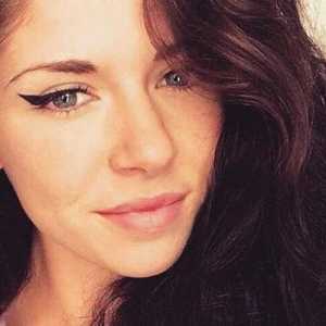 الفتاة كانت رفقة صديقها الألماني في رحلة على سفوح جبال الألب